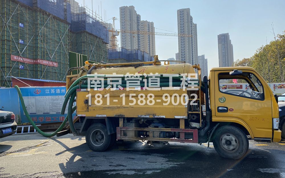 265百水芊城建筑工地抽粪
