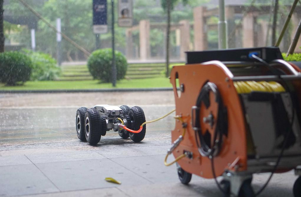 百水芊城管道检测机器人