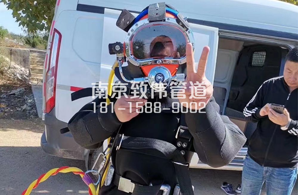 百水芊城沉淀池清底